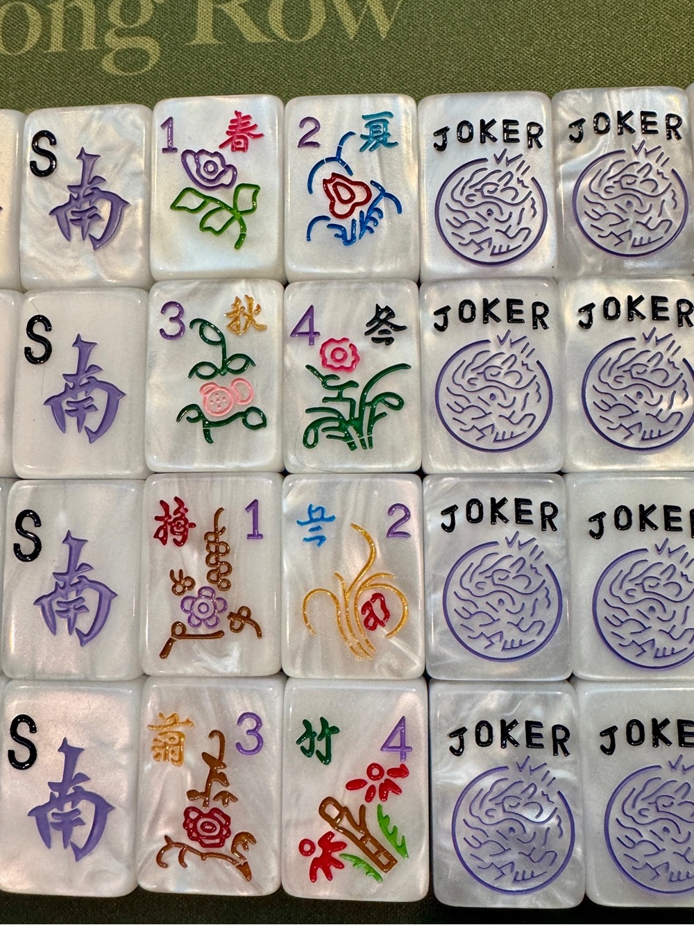 Luxury American Mahjong Tiles Set in Pearlescent White - Multicolor Characters - Picture 3 of 12